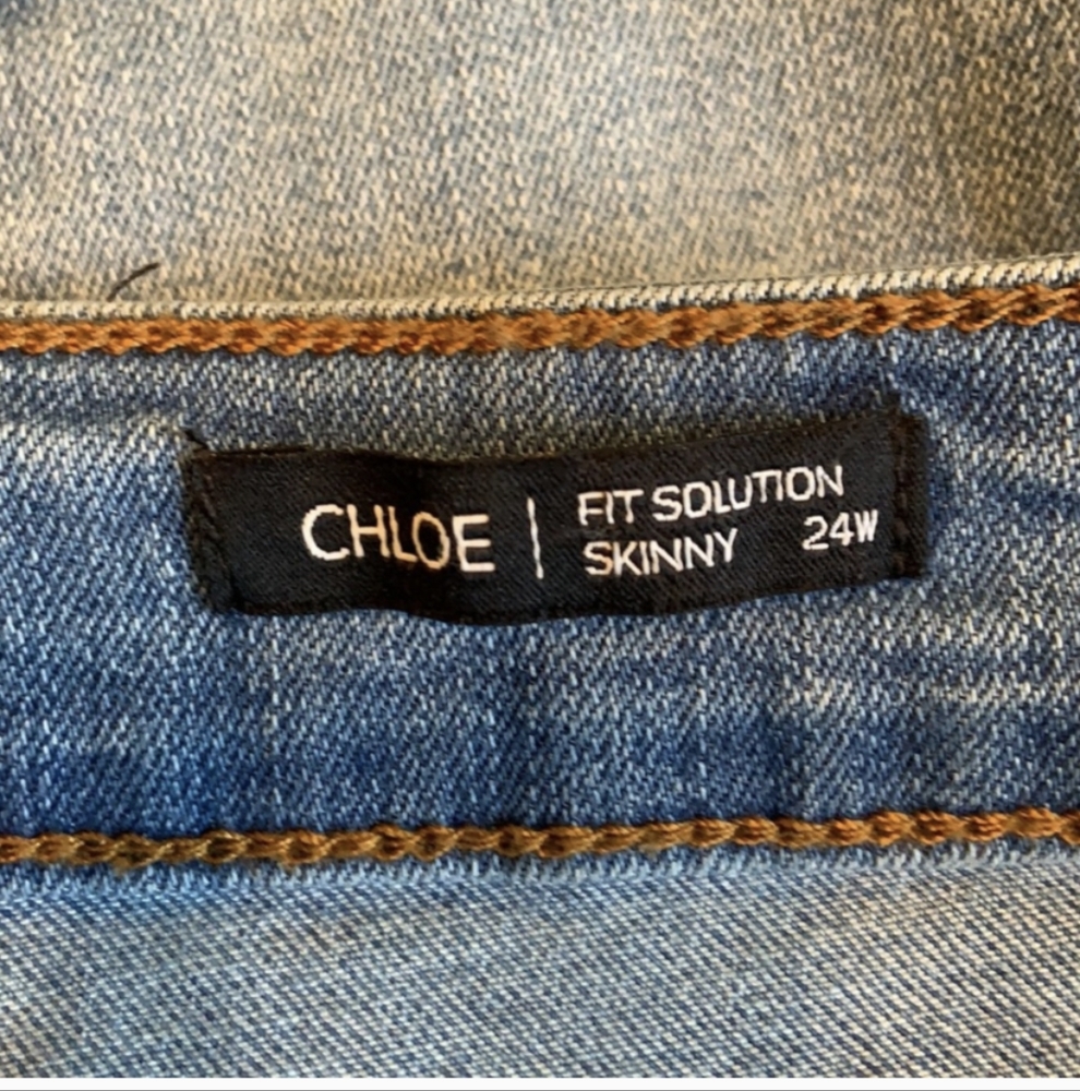 NWT Tahari Chloe Fit Tummy Tuck Slimming Skinny Jeans Size 24W - Picture 3 of 6